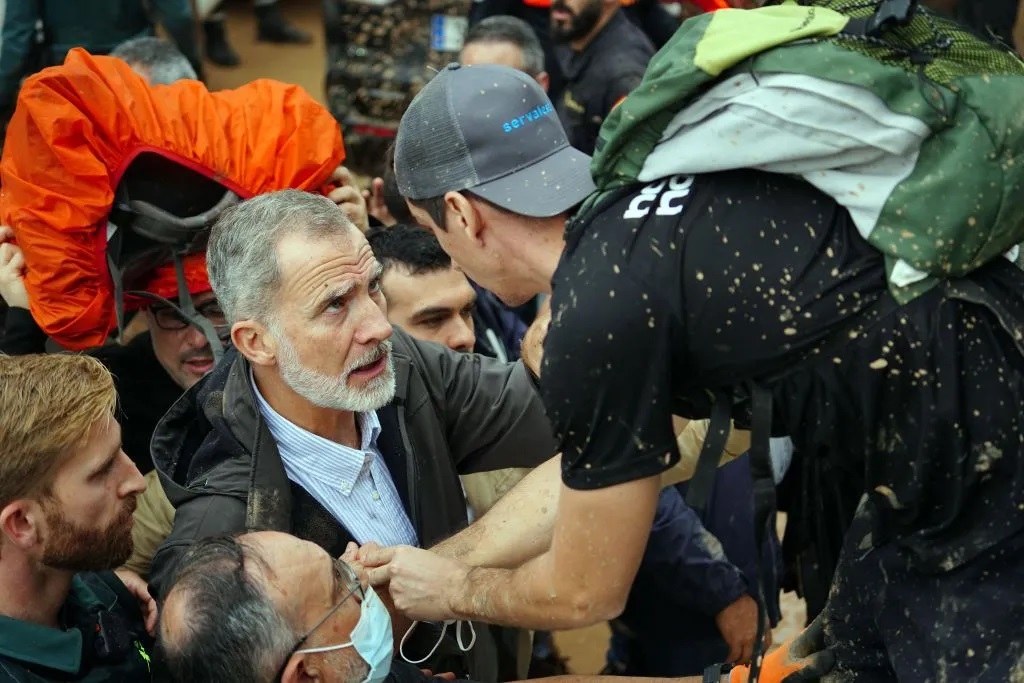 Angry crowds throw mud at Spain’s king in flood-hit Valencia